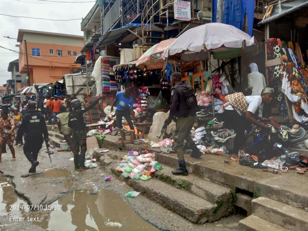 Lagos Taskforce impounds 45 vehicles, dislodges street traders on walkways