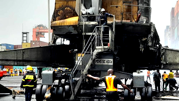 Economic crisis: Slump in port operations puts 40,000 jobs at risk — Investigation