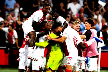 Ajax win Europa League tie after 34 shootout penalties