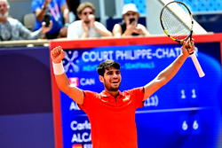 Alcaraz storms into Olympic men’s tennis final