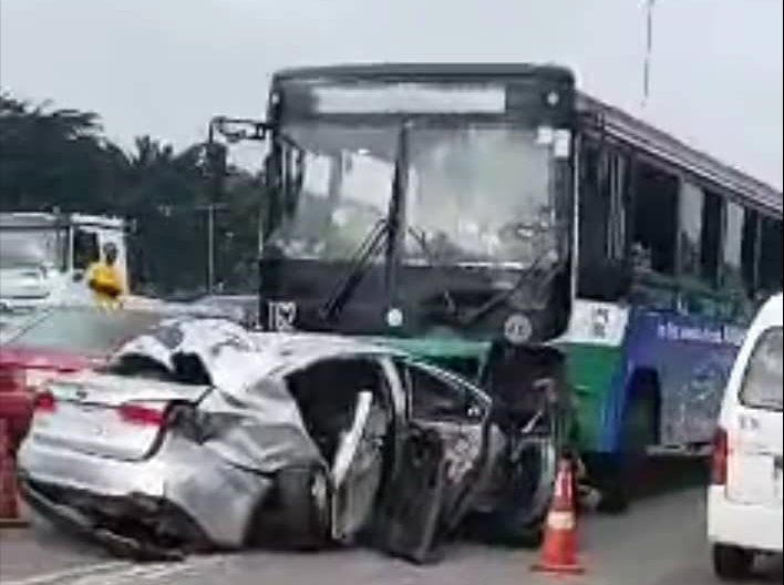 Dispatch rider crushed to death, 2 others injured in Lagos accident