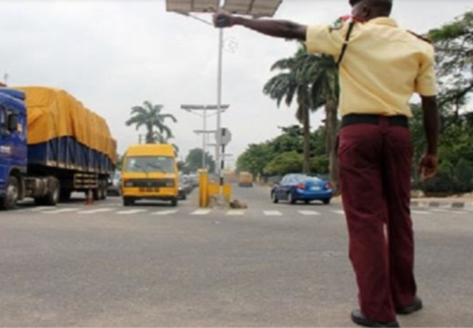 Soldiers, LASTMA in standoff over unannounced road closure in Lagos