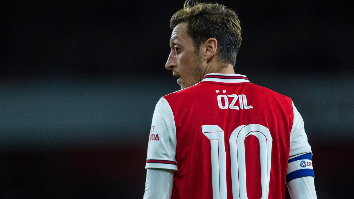 10 best passers in the history of football