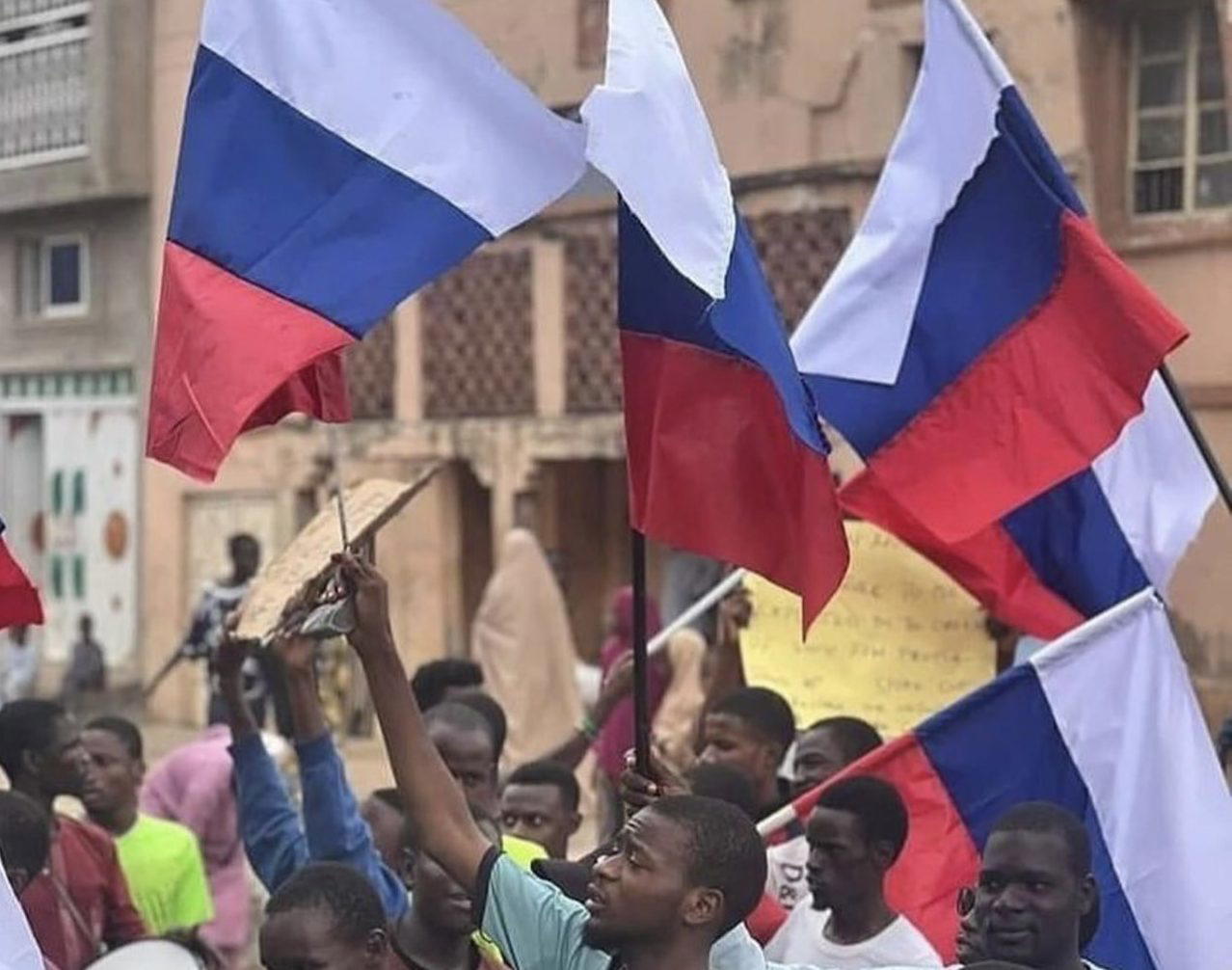 russia-distances-self-from-flags-flown-during-protest-vanguard-news