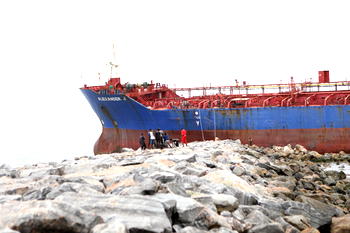 Ship mishap: Lagos, firm probe over N7bn damaged coastal line groin