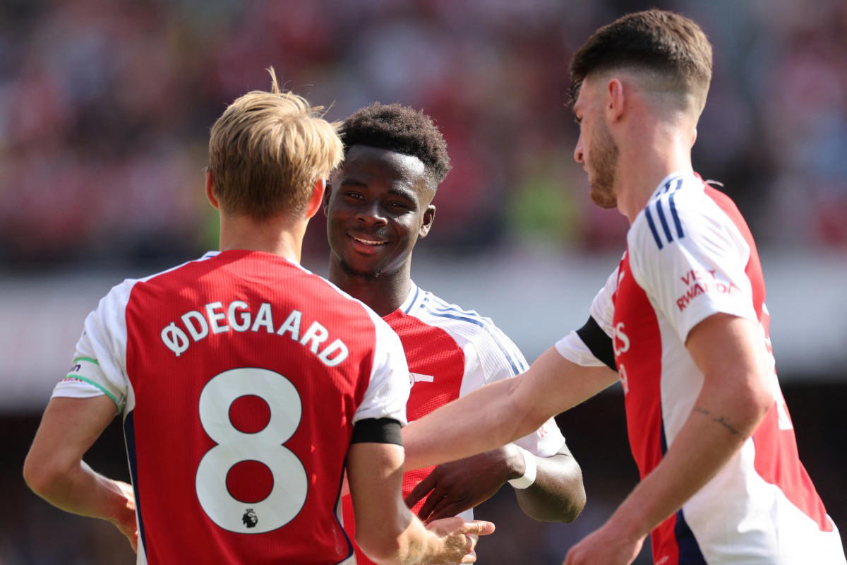 EPL: Arsenal sink Wolves in flying start to title charge