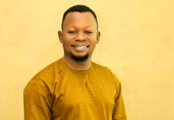 I have a heart of worship – Lanre Alewilese