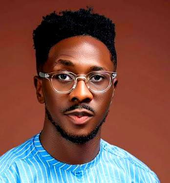 Gospel Singer preaches love to Nigerians