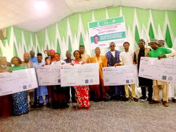 Hardship: Taraba Govt distributes N524m to 10,409 persons