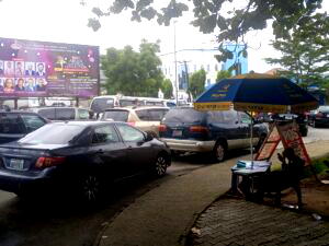 Calabar residents decry scarcity, high cost of petrol