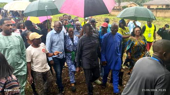 Voters defy rain to vote in Edo governorship election