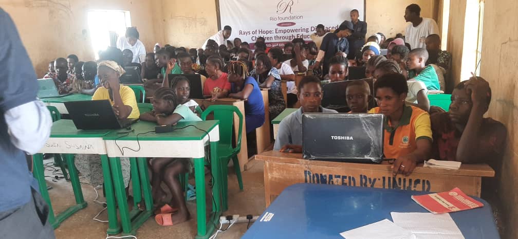 Foundation enlightens displaced Benue children