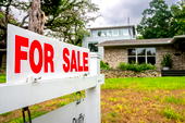 Sales of US existing homes slip slightly in August