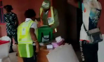 Edo election: Voters protest late-arrival of INEC officials, Materials