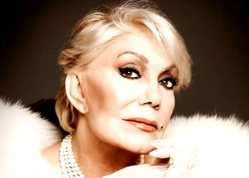 Greek singer Marinella suffers stroke on stage
