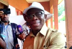 Dangote: Textile union defends Oshiomhole against NUPENG