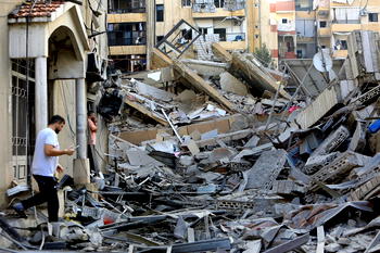 Fresh Israeli strikes hit south Beirut