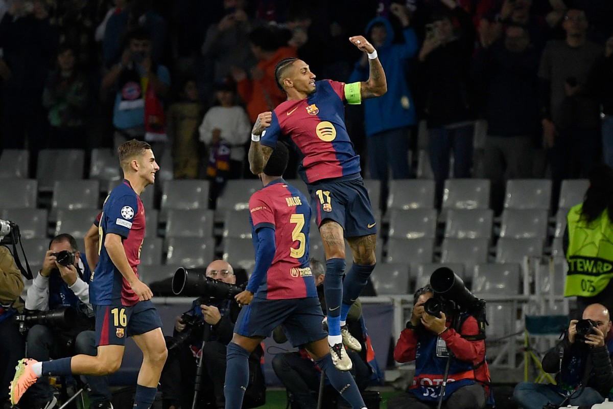Raphinha hat-trick helps Barca thrash Bayern 4-1 in Champions League