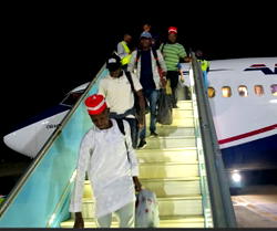 Photos: Gov Yusuf welcomes 29 Kano-sponsored postgraduate students from Indian varsity