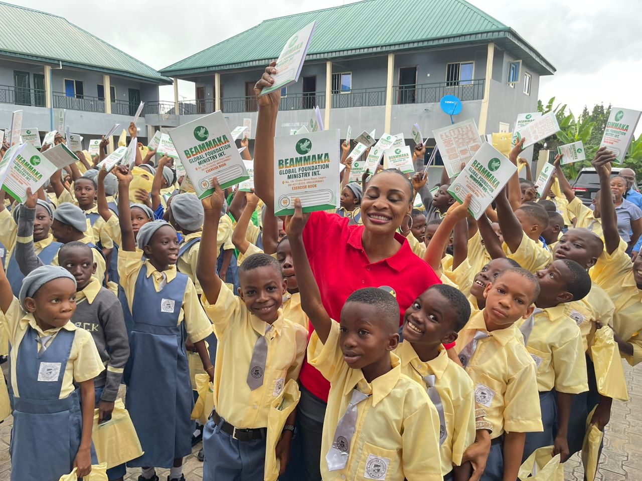 Foundation distributes back-to-school materials in Delta