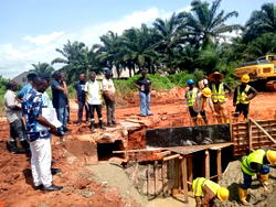 Evwierhurhoma lauds Oborevwori on completion of Ring Roads in Ughelli North