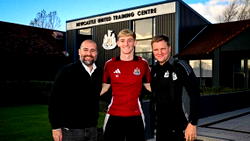 England winger Anthony Gordon signs Newcastle contract extension