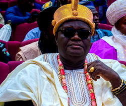 Oba Elerinmo offers endowment grant for ‘Best Graduating Social Science Student’ at Unilorin 