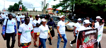 Journalists in Edo hold match to honour late Dokpesi