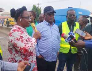 Lagos-Abeokuta Road: Reconstruct with concrete or leave – Umahi tells investor