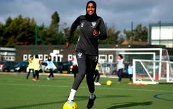 English FA apologises to Muslim football player banned for refusing to wear shorts