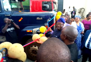 NEXHUB flags off shipment of agro products to China