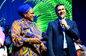 Evelyn Joshua sparks spiritual awakening in Argentina, receives National Awards