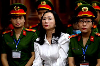 Vietnam woman on death row gets life sentence in separate trial