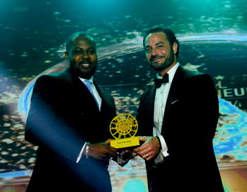 Olanrewaju Alaka honored with Corporate Excellence Award at Global Entrepreneurship Festival