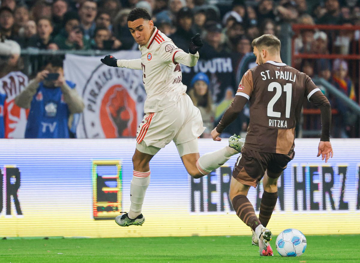Musiala stars as Bayern go six clear, Dortmund lose again
