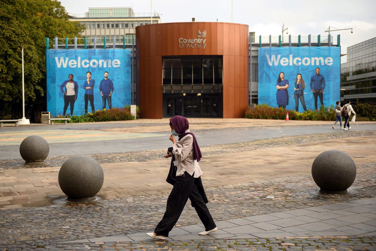 UK universities face funding ‘crunch’ as foreign students go elsewhere