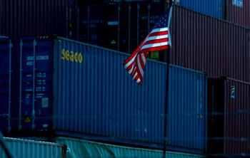Trump threatens trade war on Mexico, Canada, China