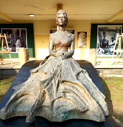 Ben Enwonwu returns in new exhibition of works @ National Museum