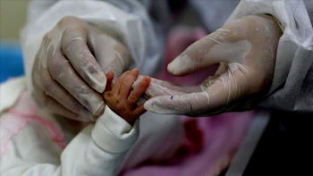 5 countries where government pays you money after giving birth