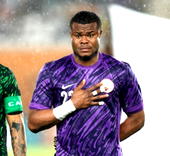 I almost quit football when my parents died – Nwabali