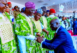 Sanwo-Olu assures Okpebholo of necessary support to succeed