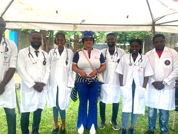 Foundation gives medical aid, relief items to over 1,000 in Cross River