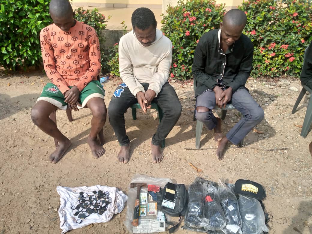 I stole policeman’s phone to call my family – Armed robbery suspect