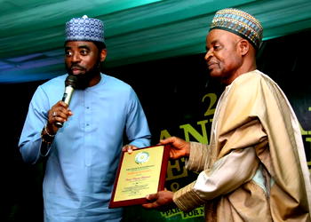 Braimoh receives award for contribution to nation building