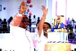 How Gov Otu, Eno celebrated Archbishophric Installation of Dr Emma Isong in Calabar