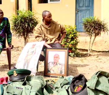 Police arrest, parade dismissed soldier for kidnapping, N3 million theft