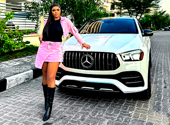 West Africa’s wealthy female Forex trader,Preshbae adds N180m Mercedes AMG to Luxe Fleet