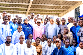 Gov Sani receives detained Kaduna chaps from FG