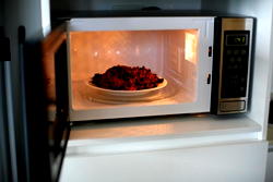 5 foods you should never microwave
