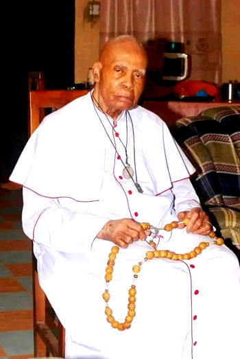 Oldest Catholic priest in Nigeria dies at 104